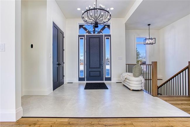 9392 Silver St, House other with 4 bedrooms, 4 bathrooms and 19 parking in Caistor Centre ON | Image 5
