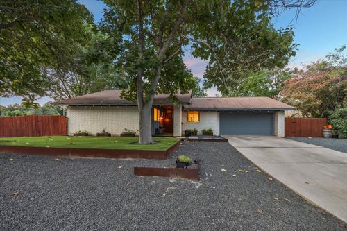5301 Presidio Rd, Austin, TX, 78745-2445 | Card Image