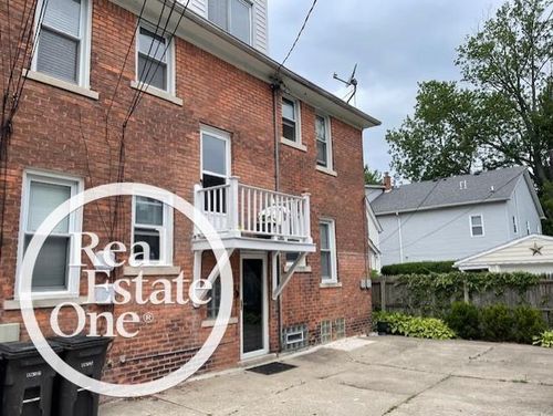330 Rivard Blvd, Grosse Pointe, MI, 48230-1681 | Card Image