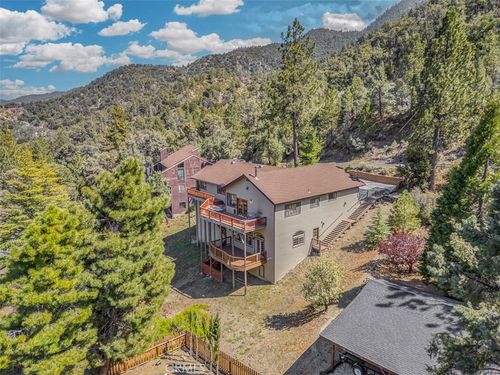 15421 San Moritz Dr, Pine Mountain Club, CA, 93222-4225 | Card Image
