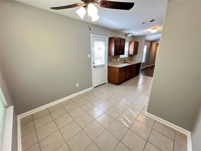 2827 Cypress Island Dr, House other with 4 bedrooms, 2 bathrooms and 2 parking in Houston TX | Image 7