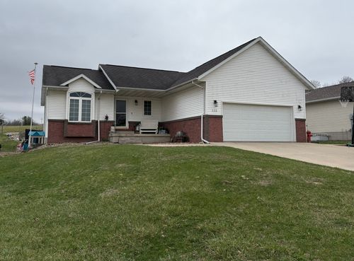 112 Court St, Victor, IA, 52347-7754 | Card Image