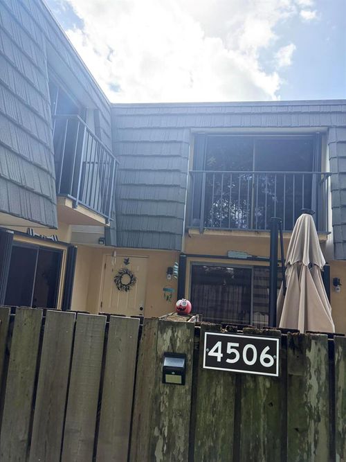 4506 45th Way, West Palm Beach, FL, 33407-6846 | Card Image