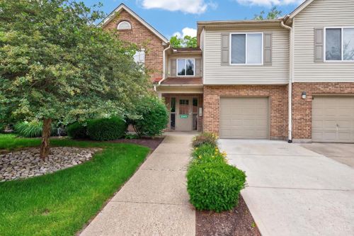 3345 Hidden Creek Dr, Cincinnati, OH, 45251 | Card Image