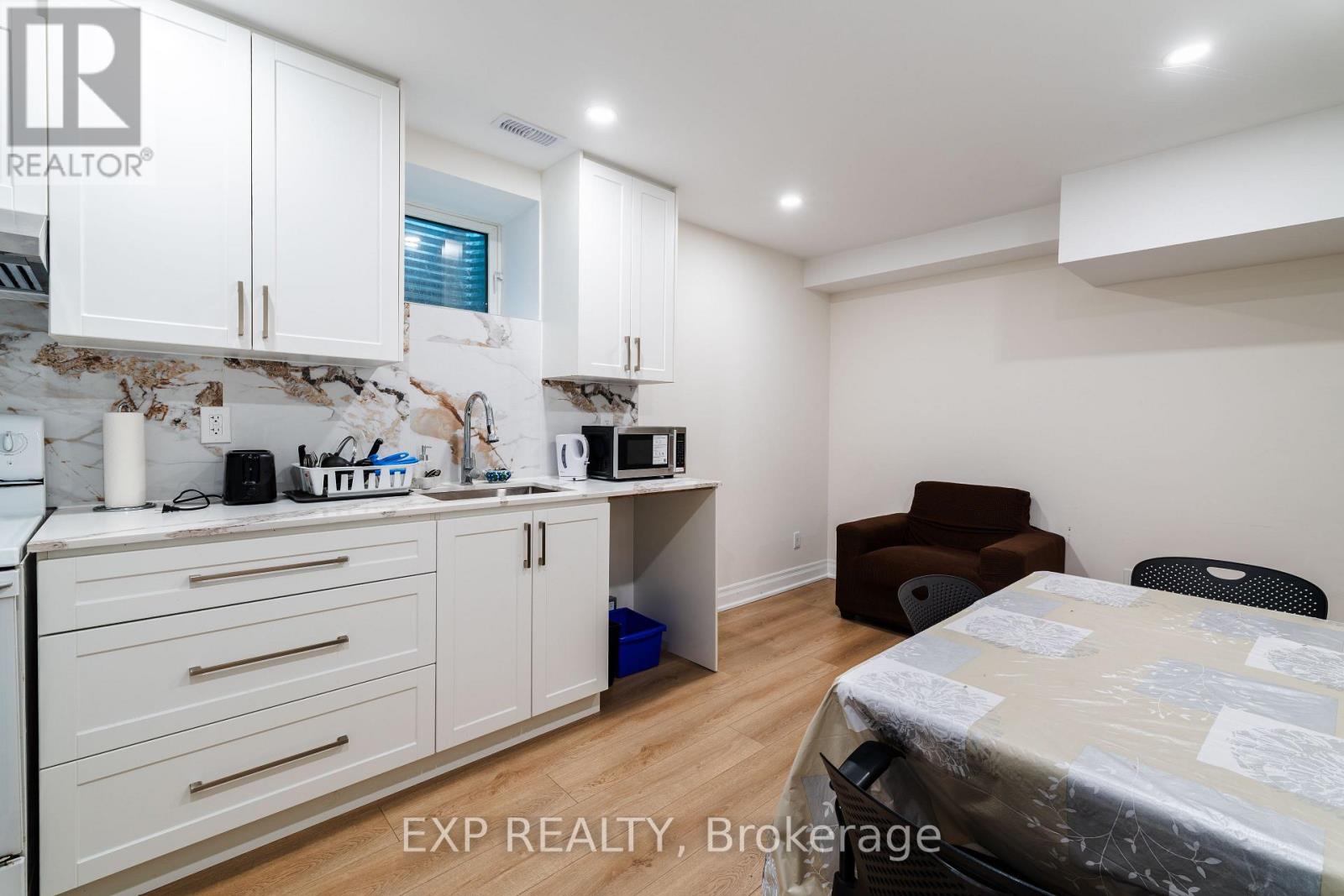 Residential Lease in Toronto (West Hill) 5