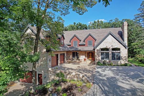 11625 Live Oak Dr, Minnetonka, MN, 55305-2591 | Card Image