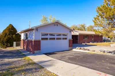 310 Country Club Park Road, House other with 4 bedrooms, 2 bathrooms and null parking in Grand Junction CO | Image 2