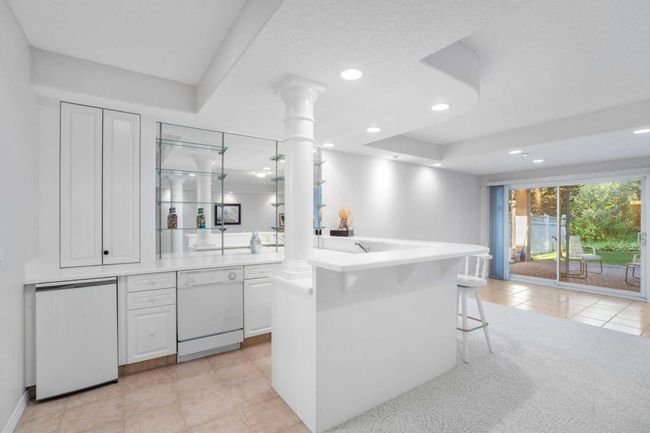 11 Patrick View Sw, House other with 4 bedrooms, 4 bathrooms and 4 parking in Calgary AB | Image 40