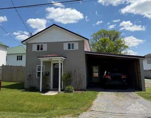 205 Fellers St, Princeton, WV, 24740-2703 | Card Image