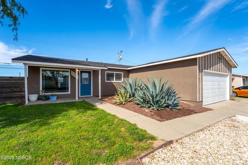 5399 Highland Dr, Santa Maria, CA, 93455-5509 | Card Image