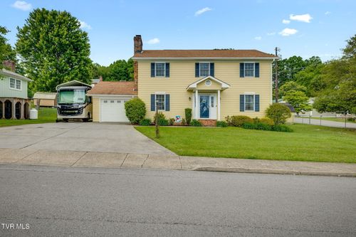 302 Masonic Ave, Wise, VA, 24293-7706 | Card Image