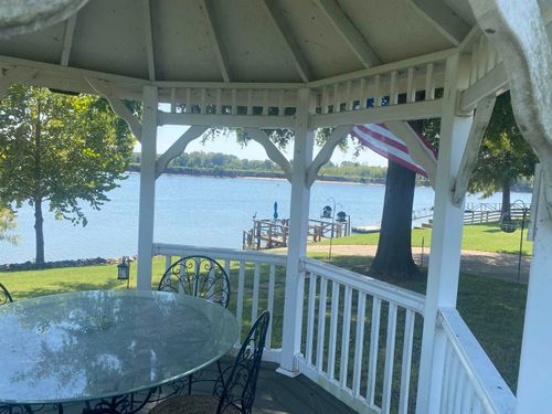 2950 Catfish Ln, Crump, TN, 38327-3771 | Card Image