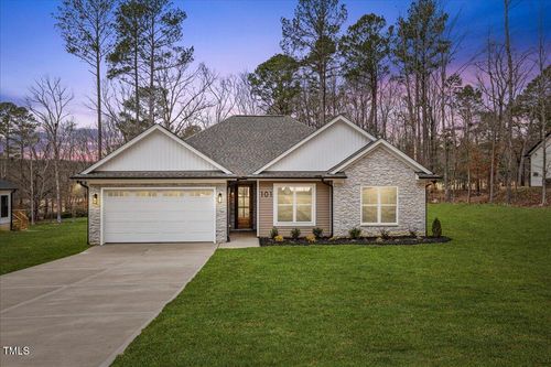 101 Prairie Dog Dr, Louisburg, NC, 27549-7353 | Card Image
