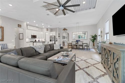 7289 Birchmore St, NAPLES, FL, 34109-1987 | Card Image