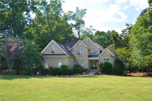 6095 Brixham Dr, Greensboro, NC, 27455-8371 | Card Image