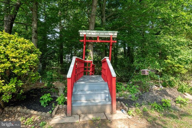 7007 Gillings Rd, House other with 5 bedrooms, 3 bathrooms and null parking in SPRINGFIELD VA | Image 43