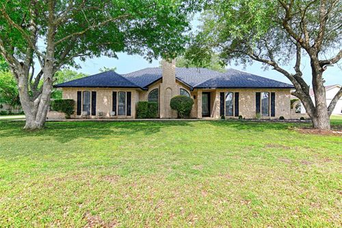 117 Lassetter Dr, Red Oak, TX, 75154-5111 | Card Image