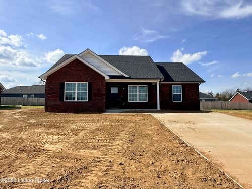 109 Indigo Ave, Bardstown, KY, 40004-6741 | Card Image