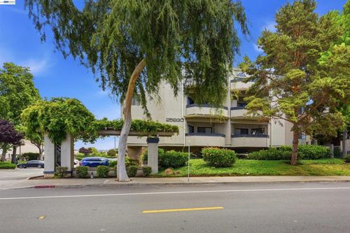 302-25930 Kay Ave, Hayward, CA, 94545-2655 | Card Image