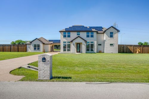 5400 Posada Dr, Crowley, TX, 76036-9609 | Card Image