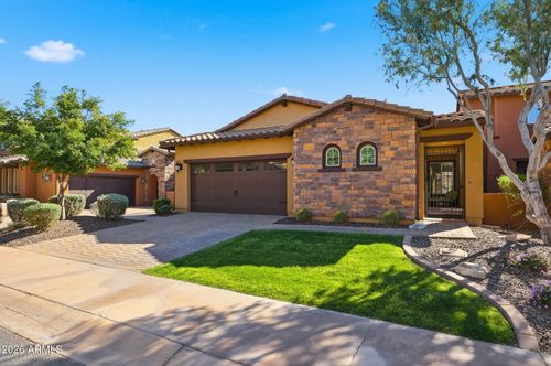 12071 W Red Hawk Dr, Peoria, AZ, 85383-8204 | Card Image