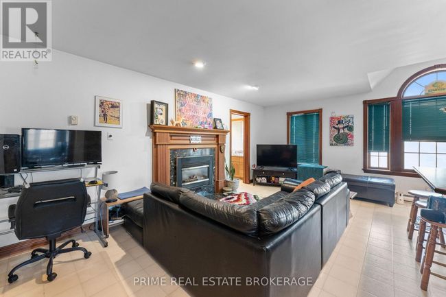 72797 Ravine Dr, House other with 7 bedrooms, 5 bathrooms and 22 parking in Zurich ON | Image 41