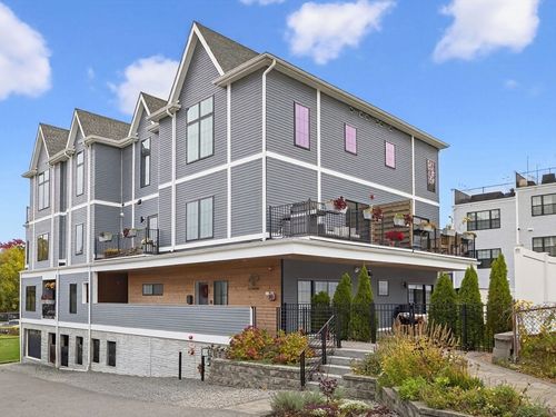 five-4 Payne St, Boston, MA, 02122-3589 | Card Image