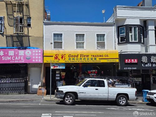 678 Broadway Boulevard, San Francisco, CA, 94133 | Card Image