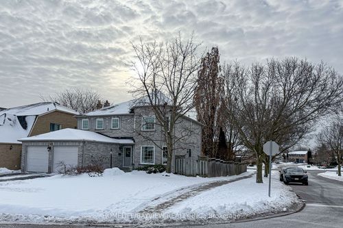 1548 Saugeen Dr, Pickering, ON, L1V5P8 | Card Image