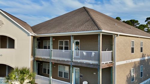 300 Lighthouse Ln, Cedar Point, NC, 28584-8818 | Card Image