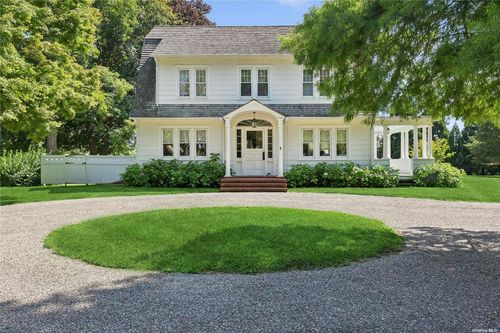 2803 Montauk Hwy, Bridgehampton, NY, 11932-4170 | Card Image