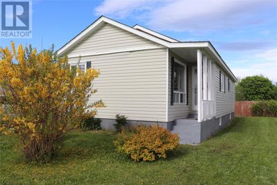 14 York Ave, House other with 3 bedrooms, 1 bathrooms and null parking in Stephenville NL | Image 2