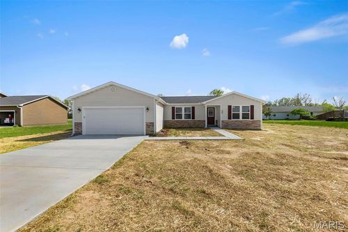 112 Tupelo St, Advance, MO, 63730-8012 | Card Image