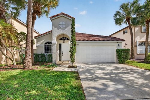 655 Nw 159th Ln, Pembroke Pines, FL, 33028-1561 | Card Image