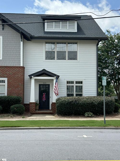 323 Arlington Ave, Greenville, SC, 29601-4041 | Card Image