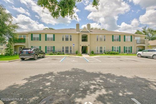 77-77 Jardin De Mer Pl, Jacksonville Beach, FL, 32250-8606 | Card Image