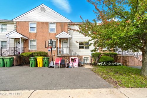 116 Ricky Ln, Lakewood, NJ, 08701-5257 | Card Image