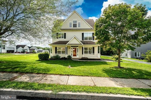 623 Abingdon Cir, Oxford, PA, 19363-3313 | Card Image