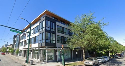 202-5325 West Boulevard, Vancouver, BC, V6M3W4 | Card Image