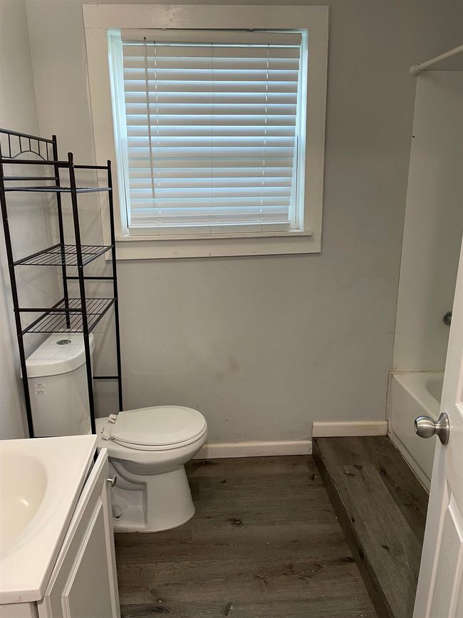 APT-4 - 1911 10 Th St, House other with 1 bedrooms, 1 bathrooms and null parking in Orange TX | Image 8