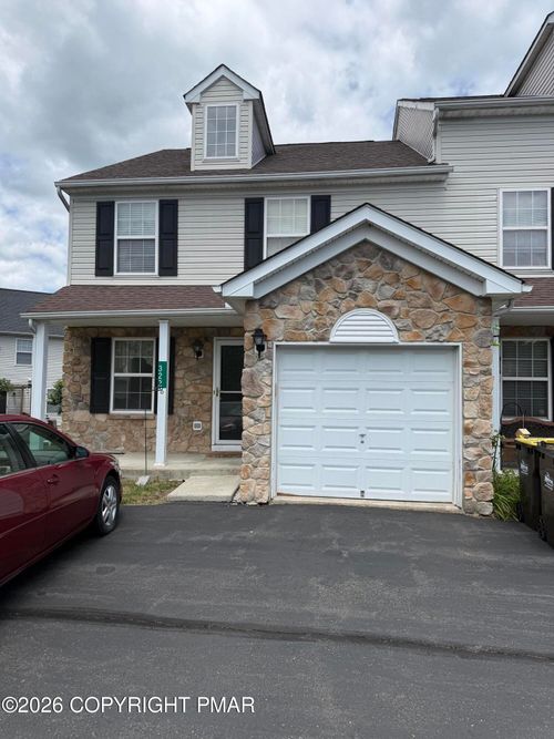 322 Cabinsglade Ct, East Stroudsburg, PA, 18301-9352 | Card Image