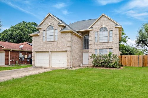 10418 N Shadowdale Dr, Houston, TX, 77041-5491 | Card Image