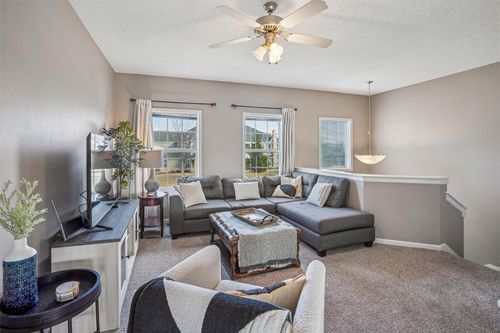 6883 Jack London Dr, Johnston, IA, 50131-4755 | Card Image