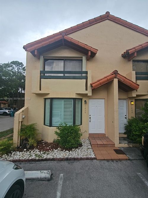 7870 Sw 102nd Ln, Miami, FL, 33156-8116 | Card Image