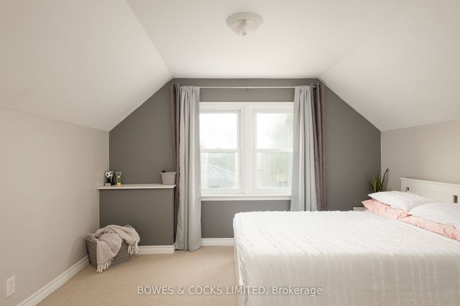 717 3 Rd Ave, House other with 3 bedrooms, 2 bathrooms and 2 parking in Peterborough ON | Image 22