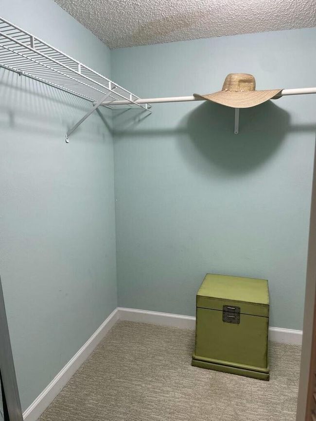 APT-111 - 10980 S Ocean Dr, Condo with 2 bedrooms, 2 bathrooms and null parking in Jensen Beach FL | Image 9