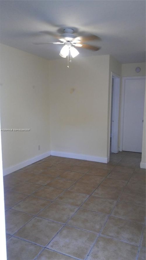 3-2441 Sw 27th Ave, Miami, FL, 33145-3656 | Card Image