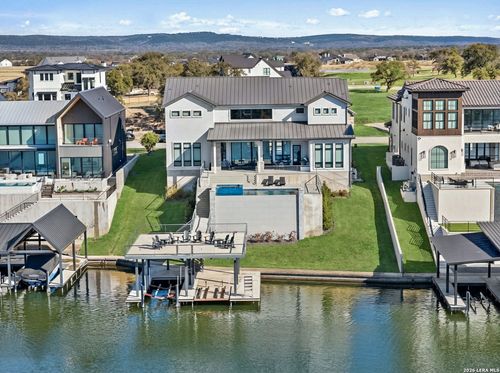 121 Houdini Way, Kingsland, TX, 78639-2209 | Card Image