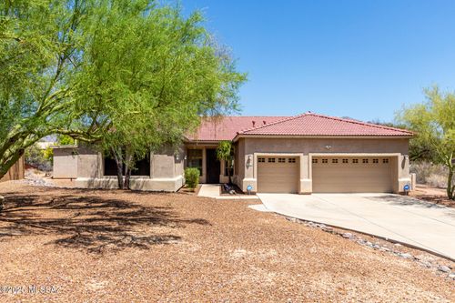 11414 N Verch Way, Oro Valley, AZ, 85737-8897 | Card Image