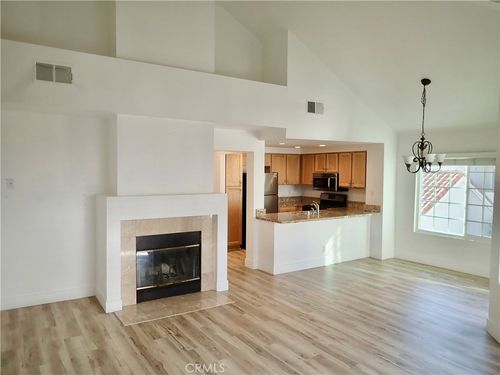 unit-2005-4240 Lost Hills Rd, Calabasas, CA, 91301-5382 | Card Image